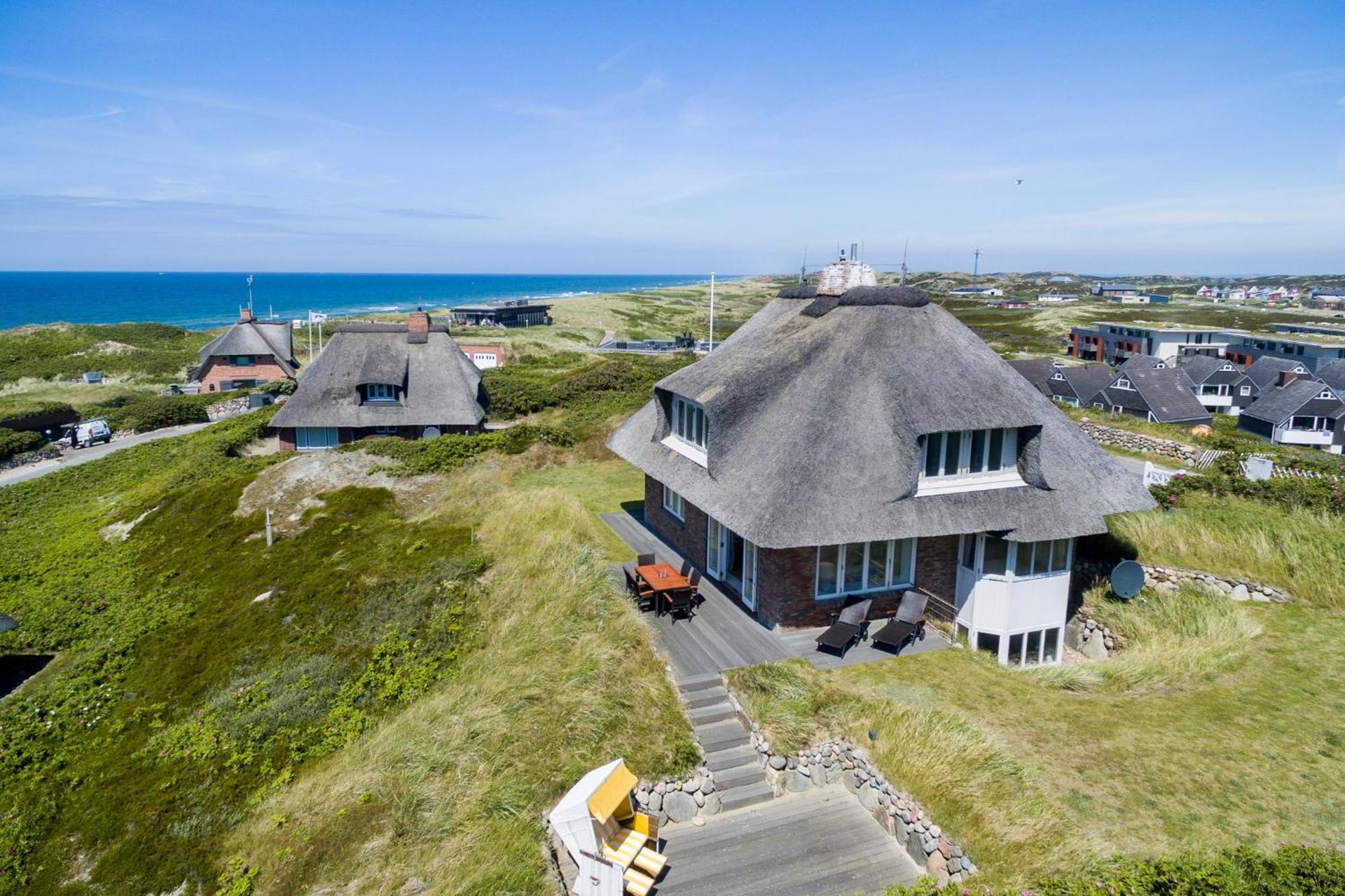 Smuk Hus Vila Hörnum Exterior foto