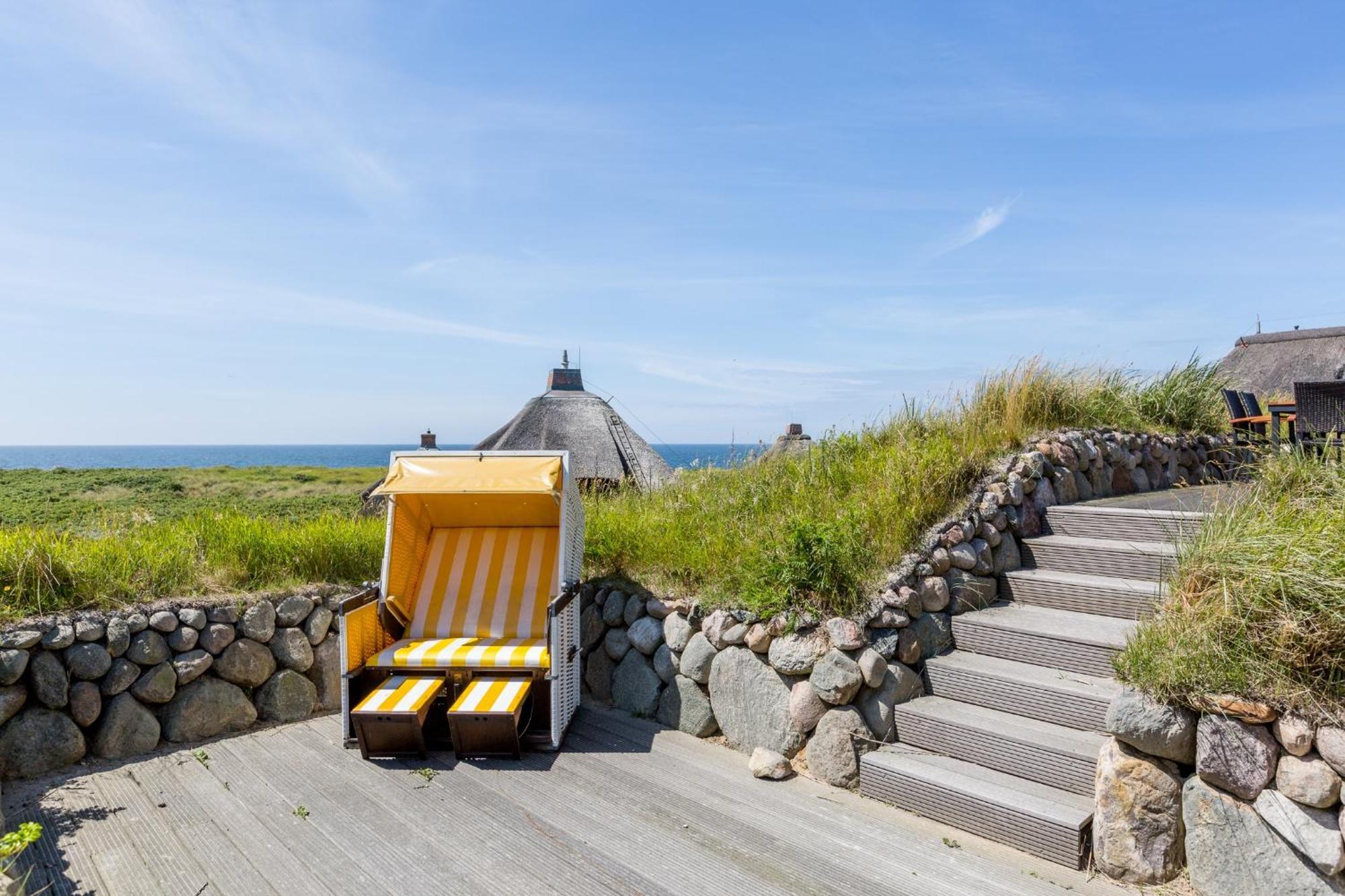 Smuk Hus Vila Hörnum Exterior foto
